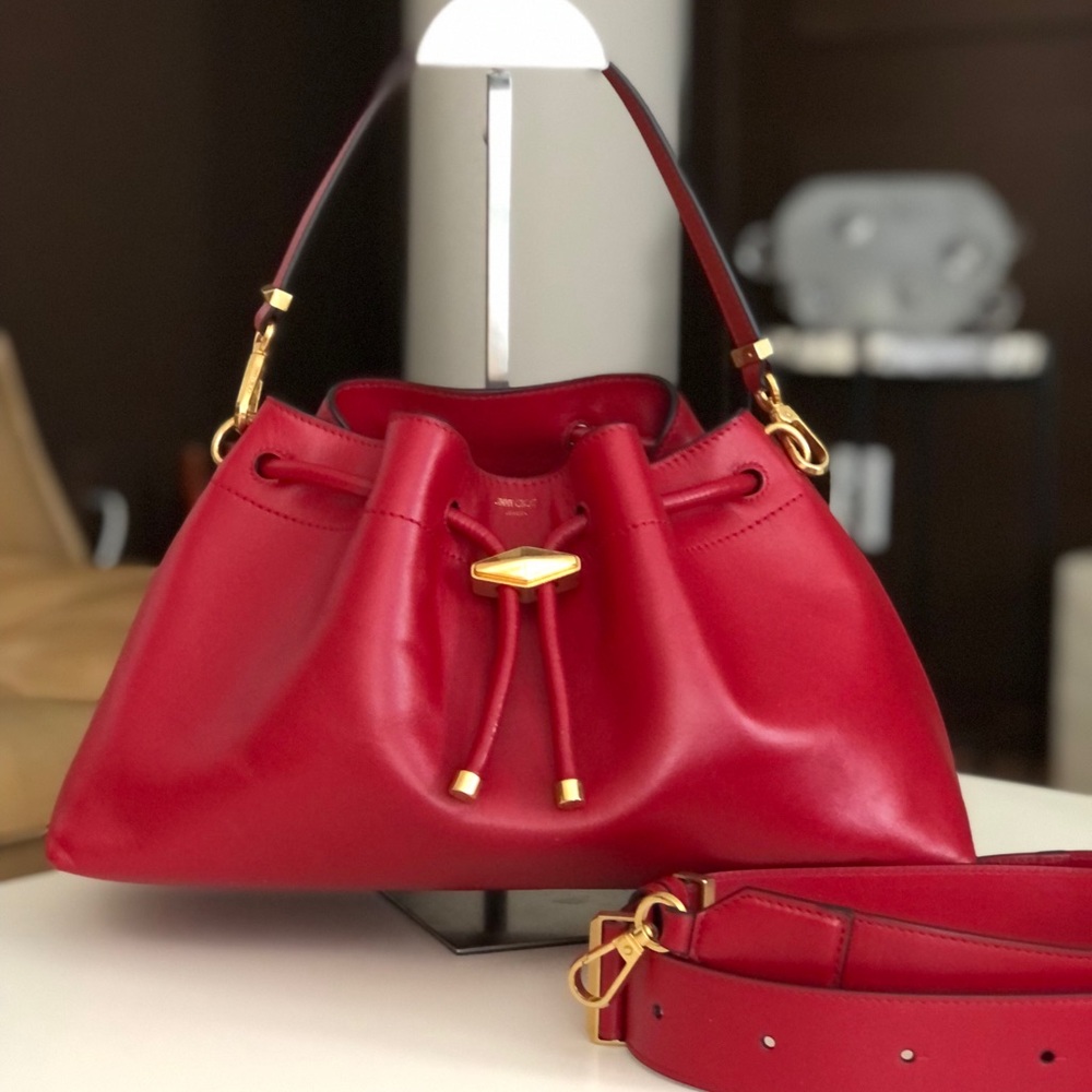 $2000 JIMMY CHOO cinch medium bag